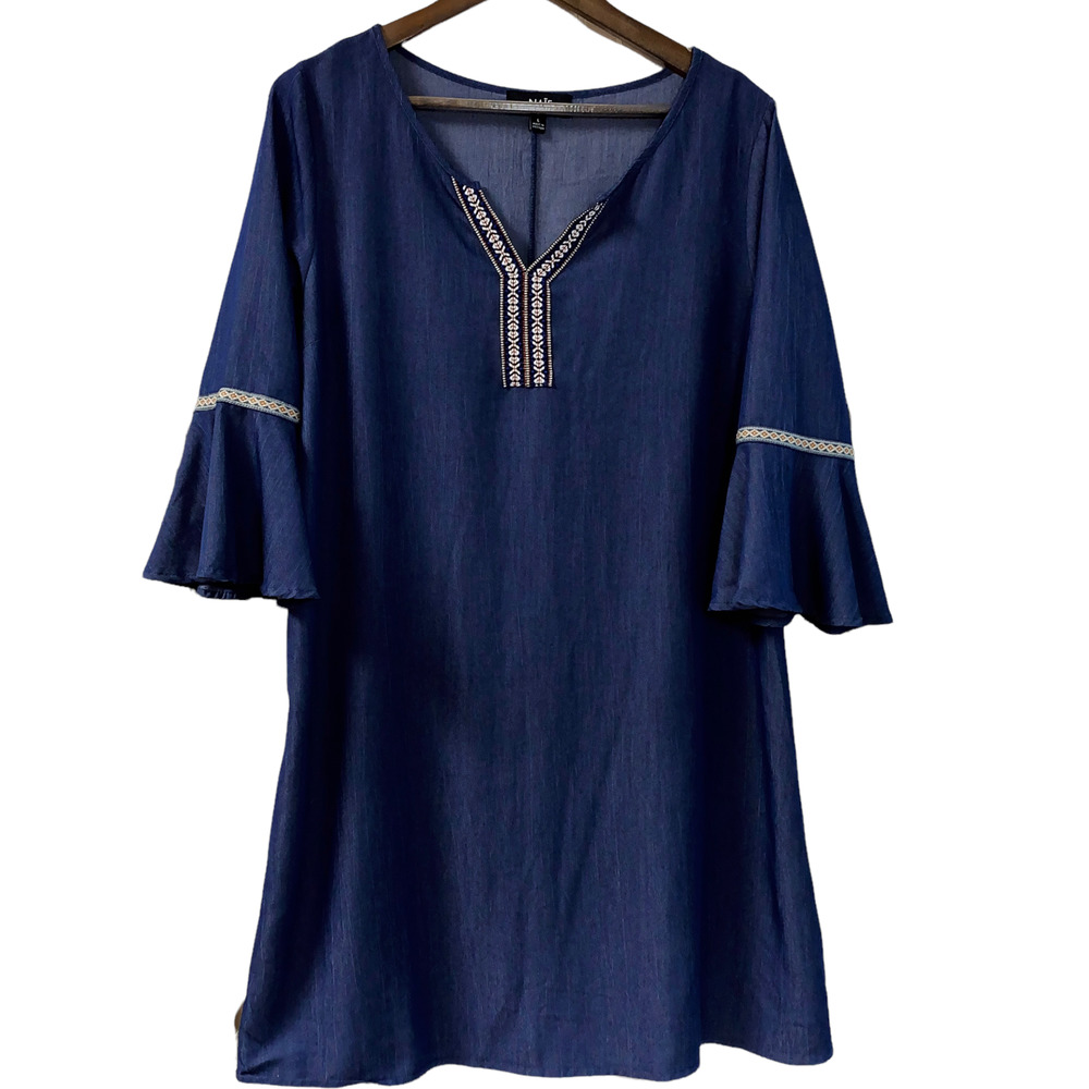 NAIF Size LG Blue Chambray Dress Embroidered Notch V-Neck 3/4 Bell Sleeves